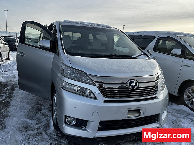 Toyota Vellfire Улаанбаатар - зураг 1