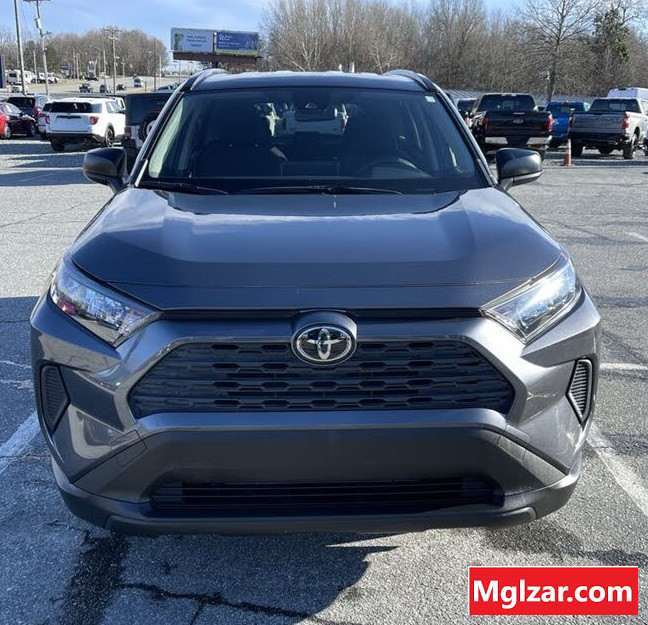 2019 Toyota RAV4 LE FWD Иностранный город - изображение 1