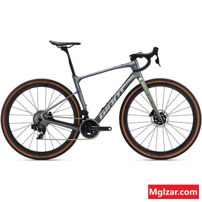 2025 Giant Revolt Advanced Pro 0 Road Bike (RACYCLESPORT) Гадаад хот - зураг 1