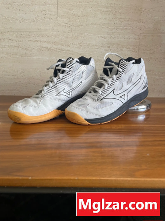 Mizuno пүүз Улан-Батор - изображение 1