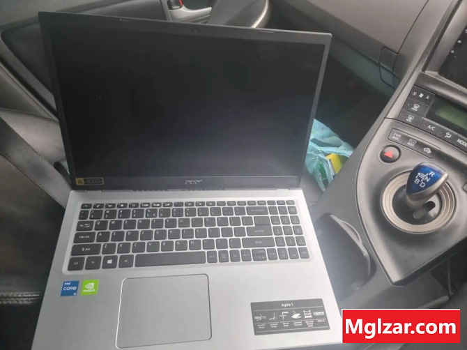Acer 15.6", Intel Core i5, 8 GB RAM, 256 GB Улан-Батор - изображение 1