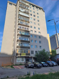 Хотын төвд циркийн баруун талд бүрэн засвартай 2 өрөө байр. Улан-Батор