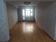 Алтай хотхонд 18-р байрны 5 давхарын 2 өрөө наран талдаа 60м2 цэвэрхэн байр. 6+1 Ulaanbaatar